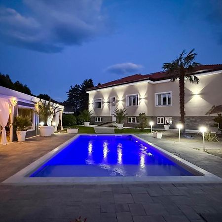 Villa Marchese Lake Maggiore Somma Lombardo Exterior photo