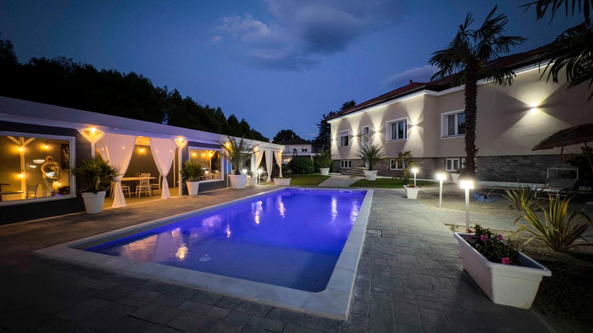 Villa Marchese Lake Maggiore Somma Lombardo Exterior photo