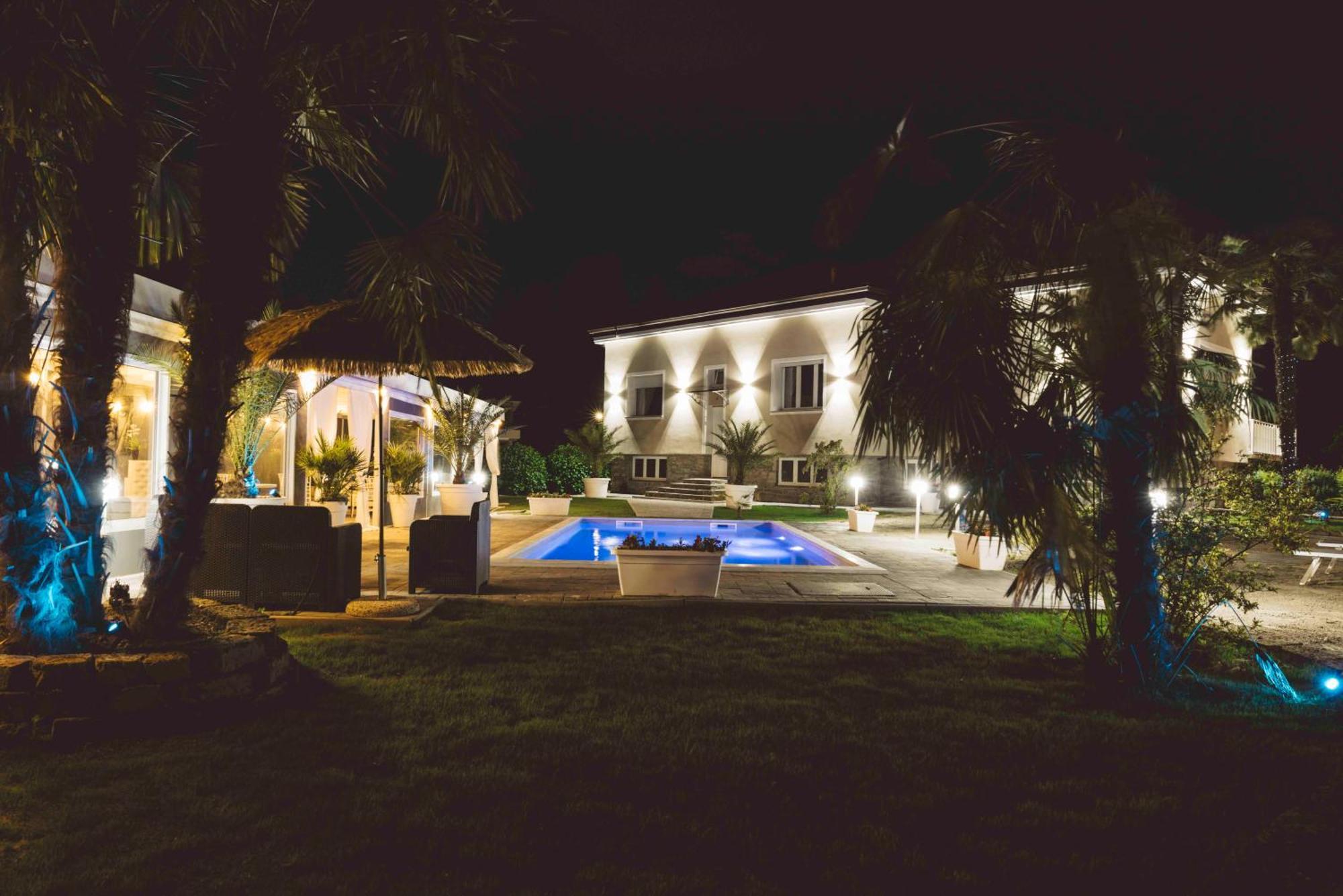Villa Marchese Lake Maggiore Somma Lombardo Exterior photo